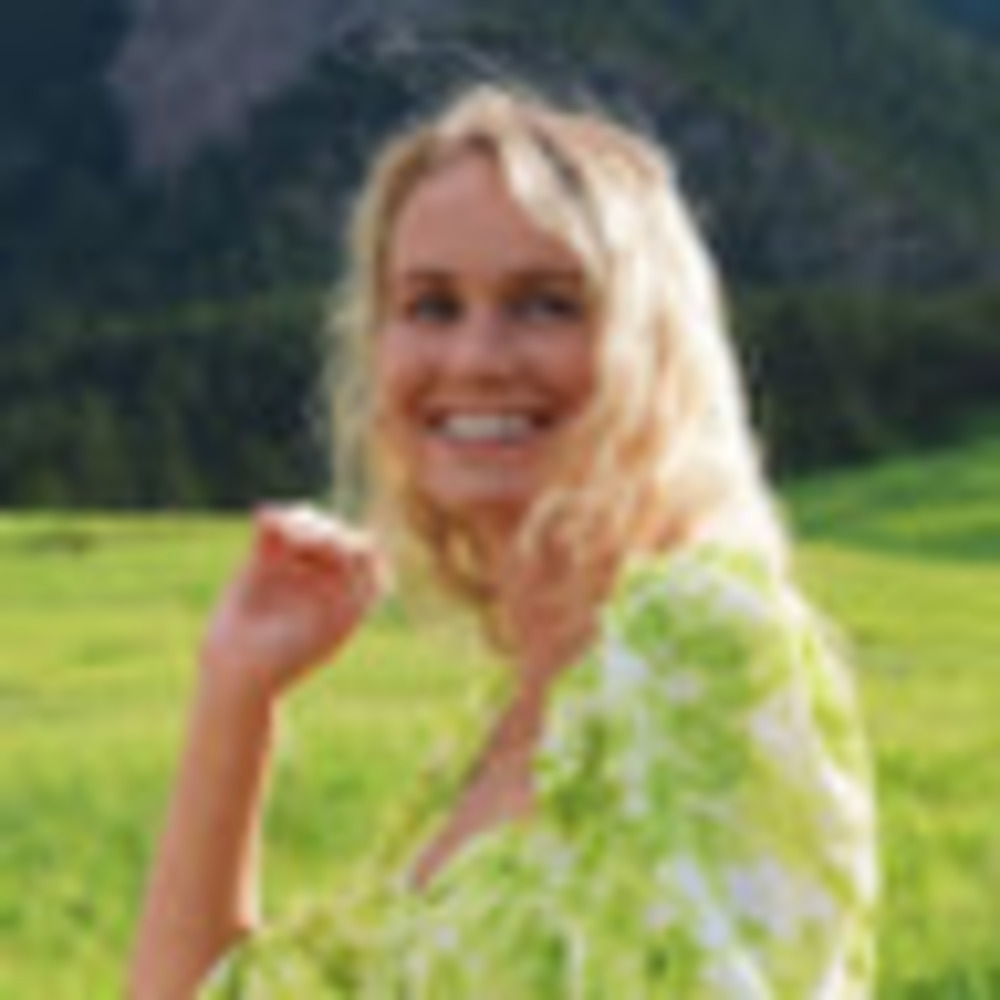 Meet your Posher, Samantha